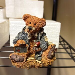 Boyd’s Bears & Friends “ Wilson the Perfesser”